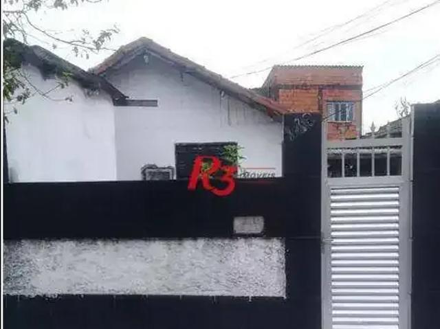 Casa / Sobrado para Venda em Santos/SP Rádio Club 3 Quartos