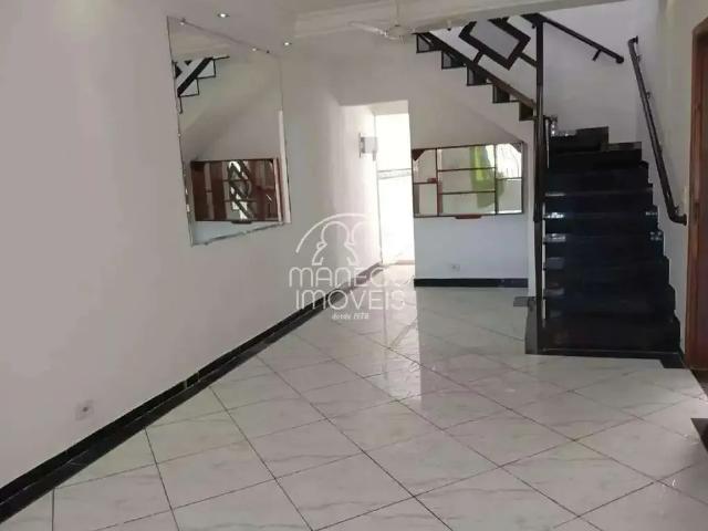 Casa / Sobrado para Venda em Santos/SP Rádio Clube 3 Quartos