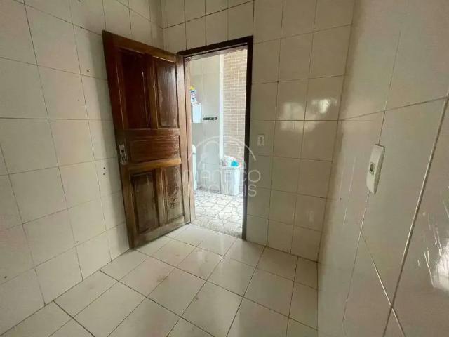 Casa / Sobrado para Venda em Santos/SP Santa Maria 4 Quartos
