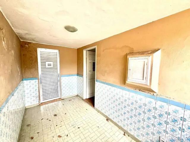Casa / Sobrado para Venda em Santos/SP Santa Maria 2 Quartos