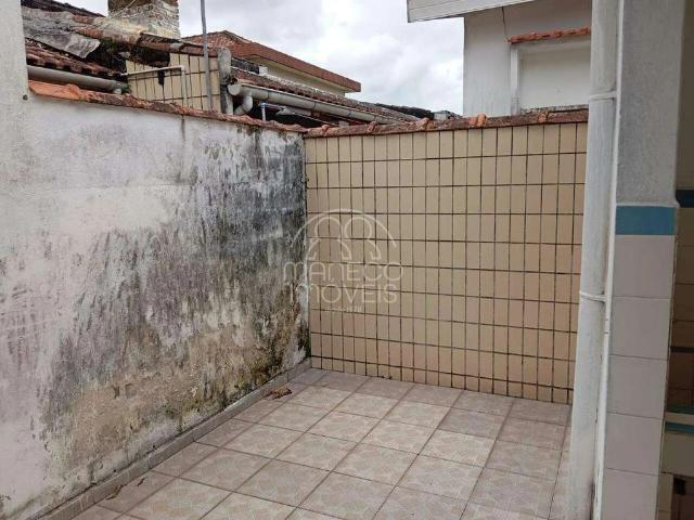 Casa / Sobrado para Venda em Santos/SP Santa Maria 3 Quartos