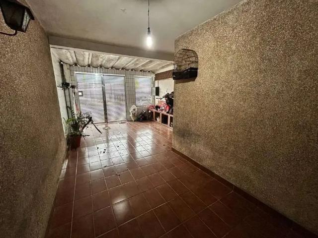 Casa / Sobrado para Venda em Santos/SP Santa Maria 3 Quartos