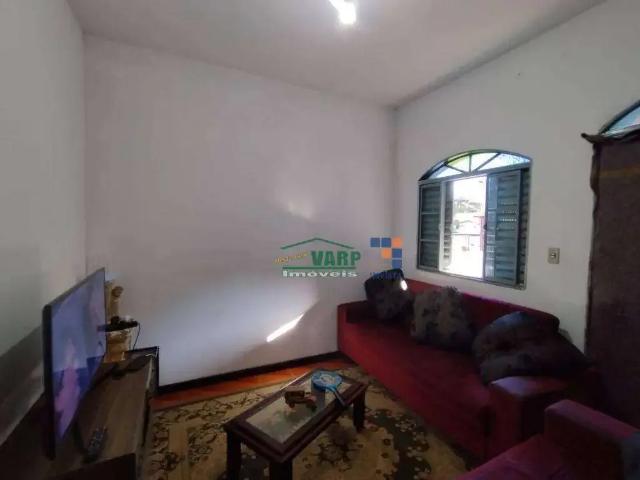 Casa / Sobrado para Venda em Sabará/MG Alto do Cabral 3 Quartos