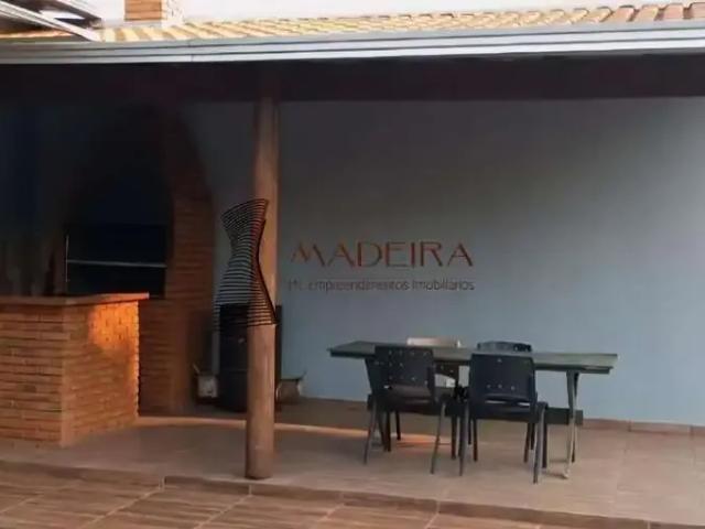 Casa / Sobrado para Venda em Sabáudia/PR Centro