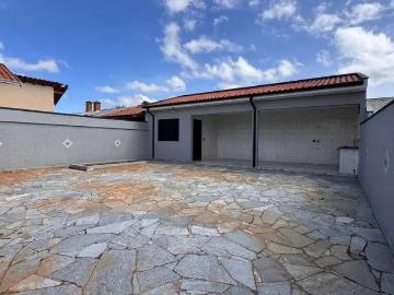 Casa / Sobrado para Venda em Saltinho/SP Centro 3 Quartos