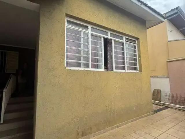 Casa / Sobrado para Venda em Salto/SP Estação 3 Quartos