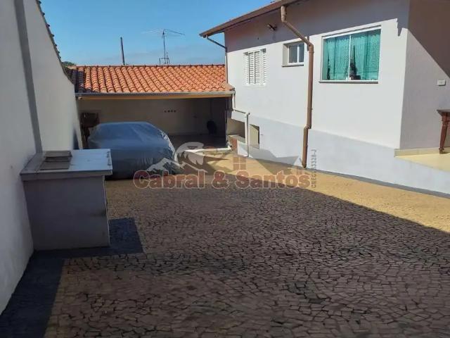 Casa / Sobrado para Venda em Salto/SP Jardim Bandeirantes 4 Quartos