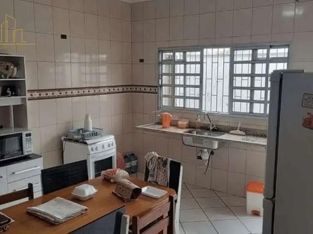 Casa / Sobrado para Venda em Salto/SP Jardim das Nações 3 Quartos