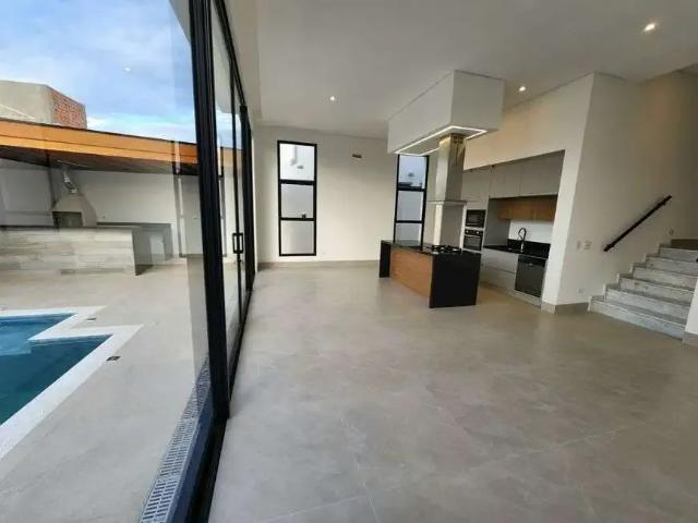 Casa / Sobrado para Venda em Salto/SP Residencial Central Parque 3 Quartos