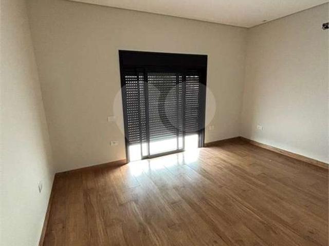 Casa / Sobrado para Venda em Salto/SP Residencial Central Parque 4 Quartos