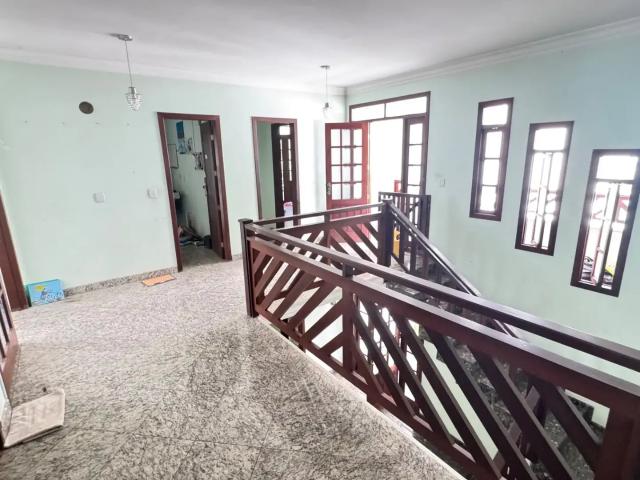 Casa / Sobrado para Venda em Salvador/BA Matatu 4 Quartos