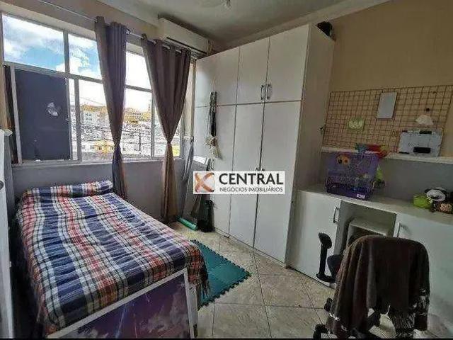 Casa / Sobrado para Venda em Salvador/BA Matatu 5 Quartos