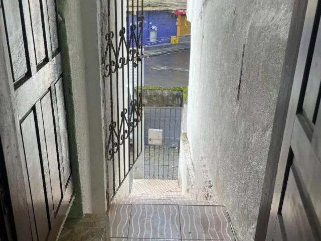 Casa / Sobrado para Venda em Salvador/BA Matatu 7 Quartos