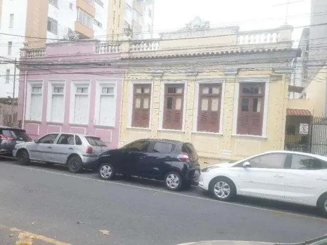 Casa / Sobrado para Venda em Salvador/BA Nazaré 4 Quartos