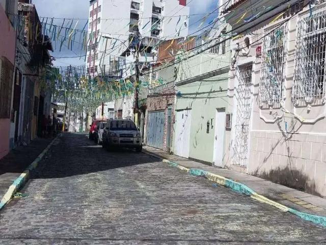 Casa / Sobrado para Venda em Salvador/BA Nazaré 3 Quartos