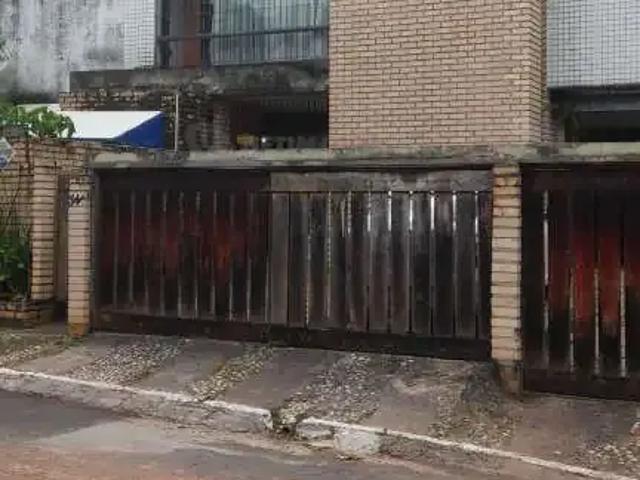 Casa / Sobrado para Venda em Salvador/BA Ondina 2 Quartos