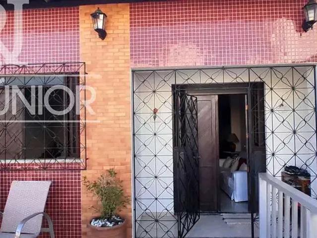 Casa / Sobrado para Venda em Salvador/BA Acupe de Brotas 4 Quartos