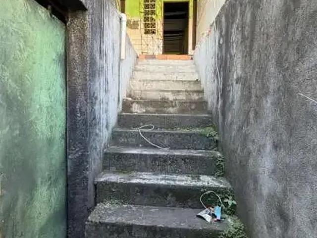 Casa / Sobrado para Venda em Salvador/BA Águas Claras 16 Quartos