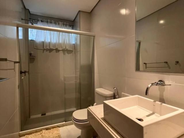Casa / Sobrado para Venda em Salvador/BA Alphaville I 6 Quartos