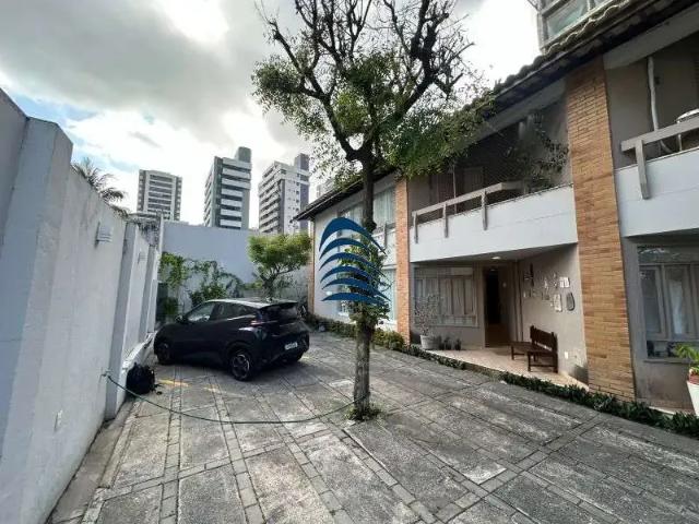 Casa / Sobrado para Venda em Salvador/BA Armação 4 Quartos