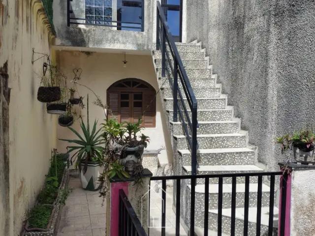 Casa / Sobrado para Venda em Salvador/BA Boca do Rio 2 Quartos