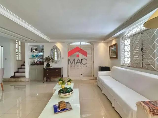Casa / Sobrado para Venda em Salvador/BA Caminho das Árvores 3 Quartos