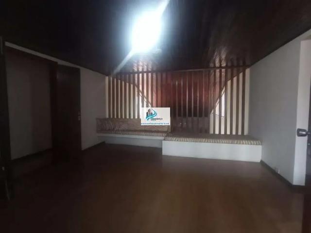 Casa / Sobrado para Venda em Salvador/BA Caminho das Árvores 4 Quartos
