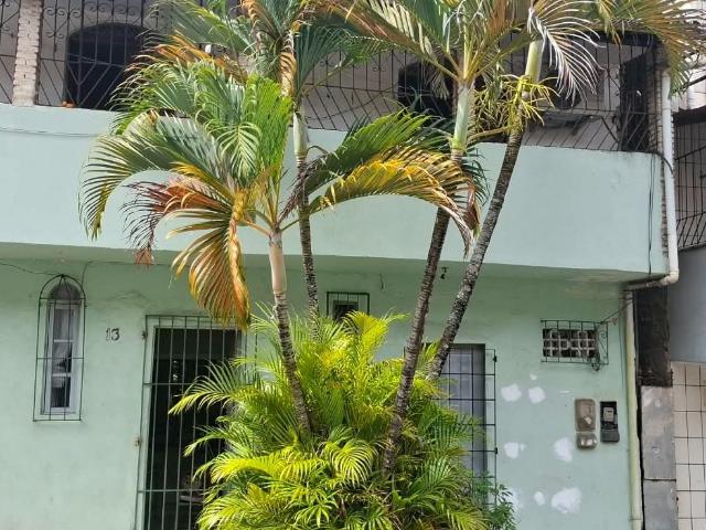 Casa / Sobrado para Venda em Salvador/BA Canabrava 4 Quartos