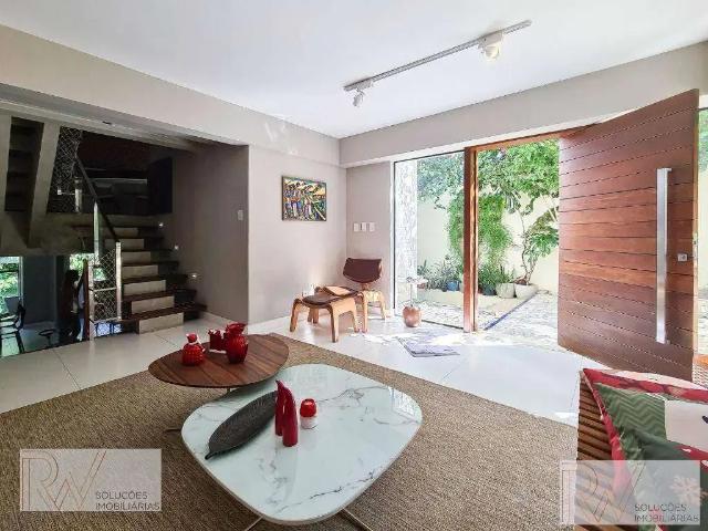 Casa / Sobrado para Venda em Salvador/BA Candeal 4 Quartos