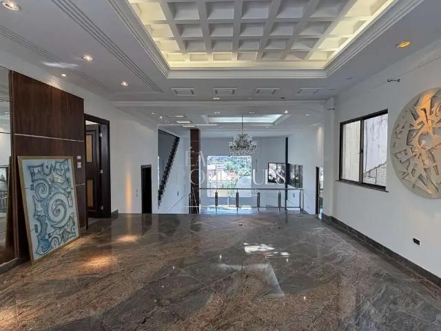 Casa / Sobrado para Venda em Salvador/BA Candeal 5 Quartos
