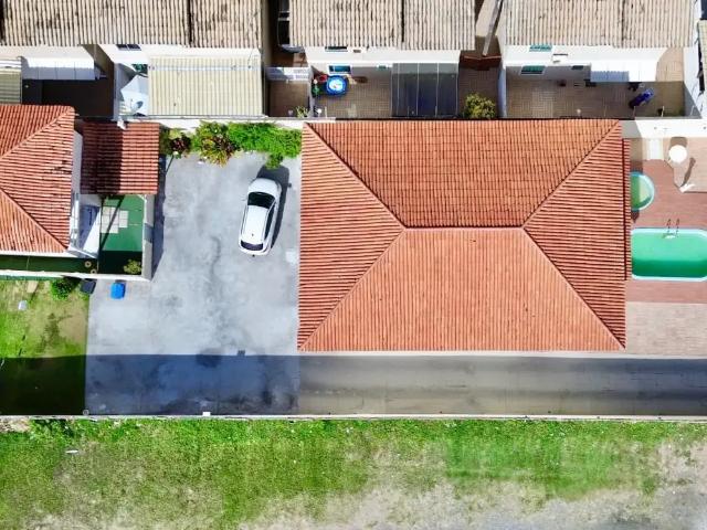 Casa / Sobrado para Venda em Salvador/BA Castelo Branco 4 Quartos