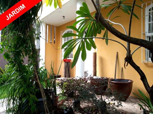Casa / Sobrado para Venda em Salvador/BA Graça 3 Quartos