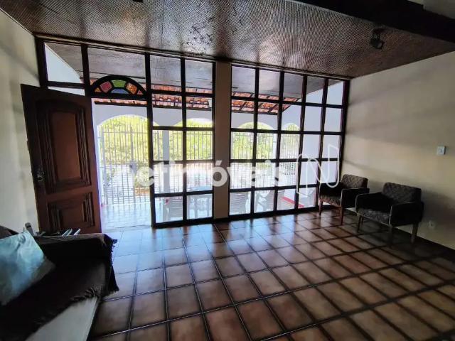 Casa / Sobrado para Venda em Salvador/BA Itaigara 4 Quartos