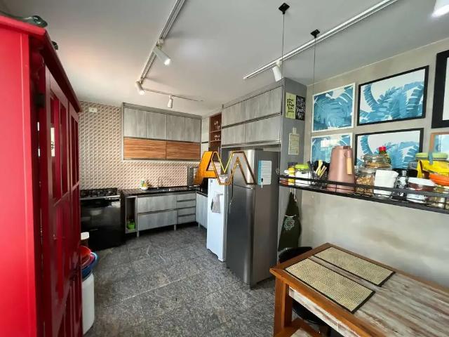Casa / Sobrado para Venda em Salvador/BA Itaigara 4 Quartos