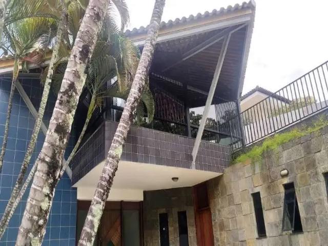 Casa / Sobrado para Venda em Salvador/BA Itaigara 4 Quartos