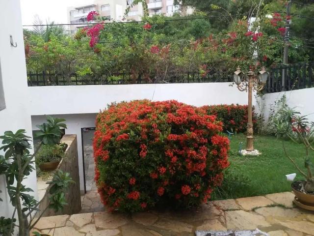 Casa / Sobrado para Venda em Salvador/BA Itaigara 4 Quartos