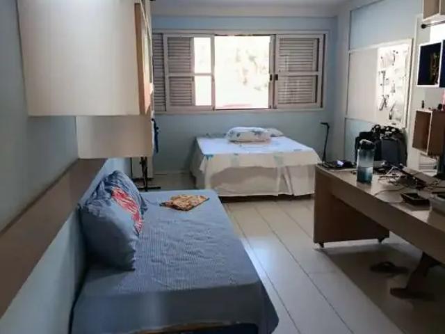 Casa / Sobrado para Venda em Salvador/BA Itaigara 4 Quartos