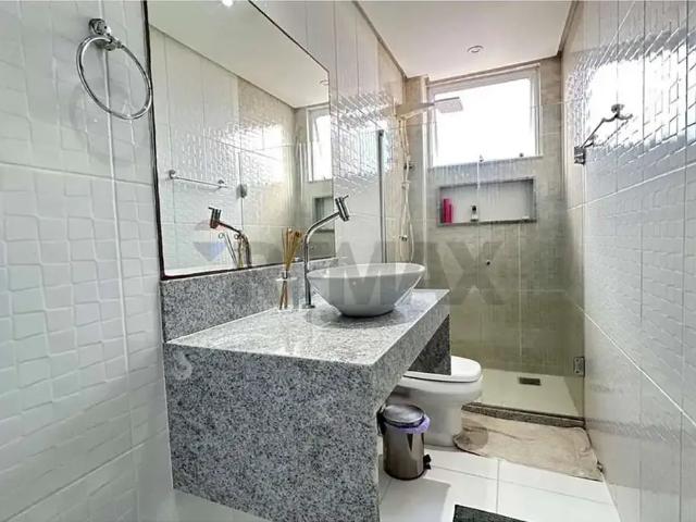 Casa / Sobrado para Venda em Salvador/BA Itaigara 5 Quartos