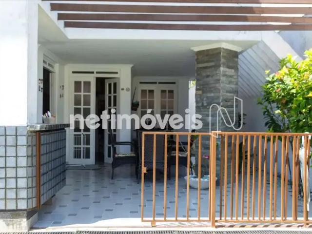 Casa / Sobrado para Venda em Salvador/BA Itaigara 5 Quartos
