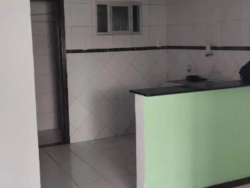 Casa / Sobrado para Locação em Salvador/BA Itapuã 2 Quartos