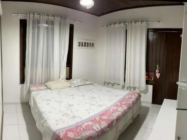 Casa / Sobrado para Venda em Salvador/BA Itapuã 4 Quartos