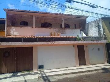 Casa / Sobrado para Venda em Salvador/BA Itapuã 4 Quartos