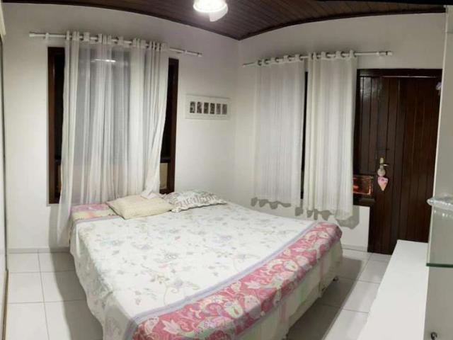 Casa / Sobrado para Venda em Salvador/BA Itapuã 4 Quartos