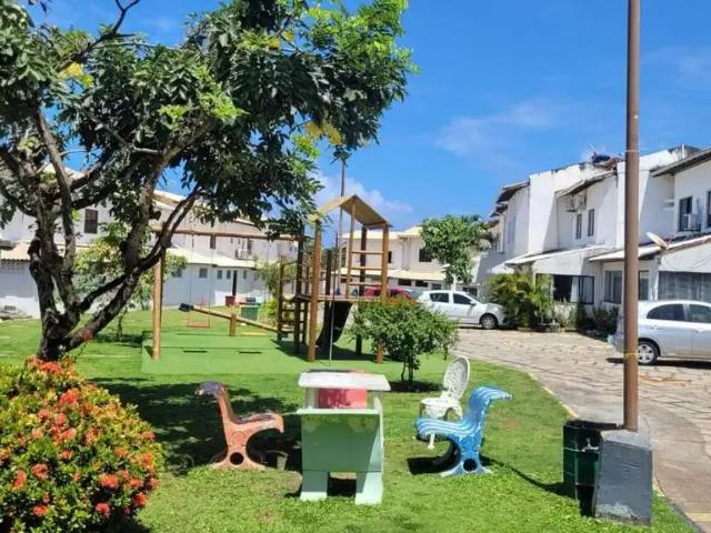 Casa / Sobrado para Venda em Salvador/BA Itapuã 5 Quartos