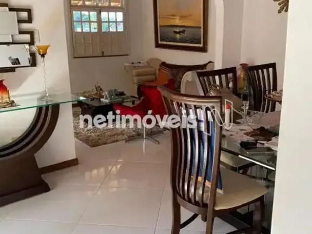 Casa / Sobrado para Venda em Salvador/BA Itapuã 5 Quartos