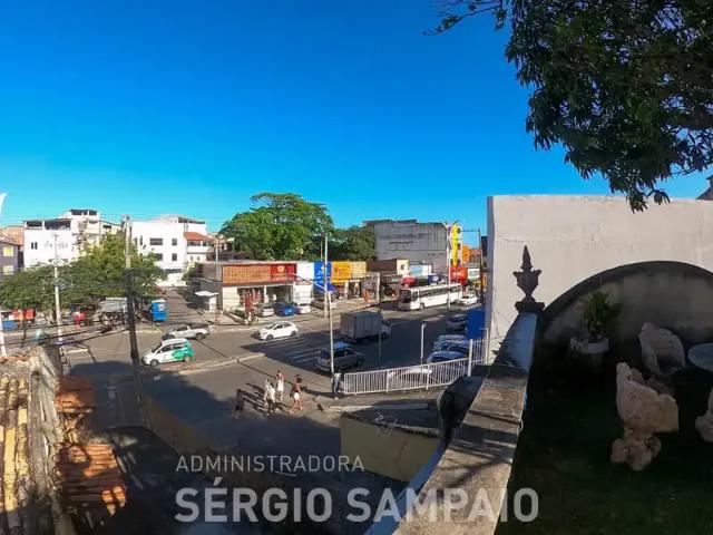 Casa / Sobrado para Venda em Salvador/BA Itapuã 6 Quartos