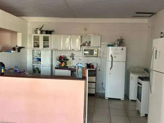 Casa / Sobrado para Venda em Salvador/BA Itapuã 6 Quartos