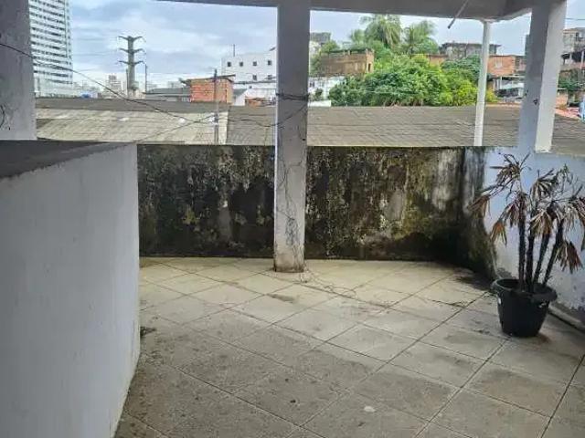 Casa / Sobrado para Venda em Salvador/BA Imbuí 4 Quartos