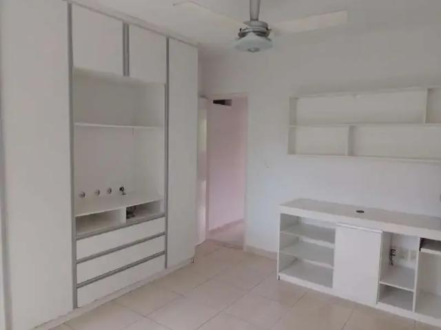 Casa / Sobrado para Venda em Salvador/BA Jardim das Margaridas 2 Quartos