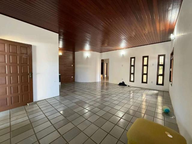 Casa / Sobrado para Venda em Salvador/BA Jardim Placaford 5 Quartos